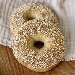 Bagel mit Sesam